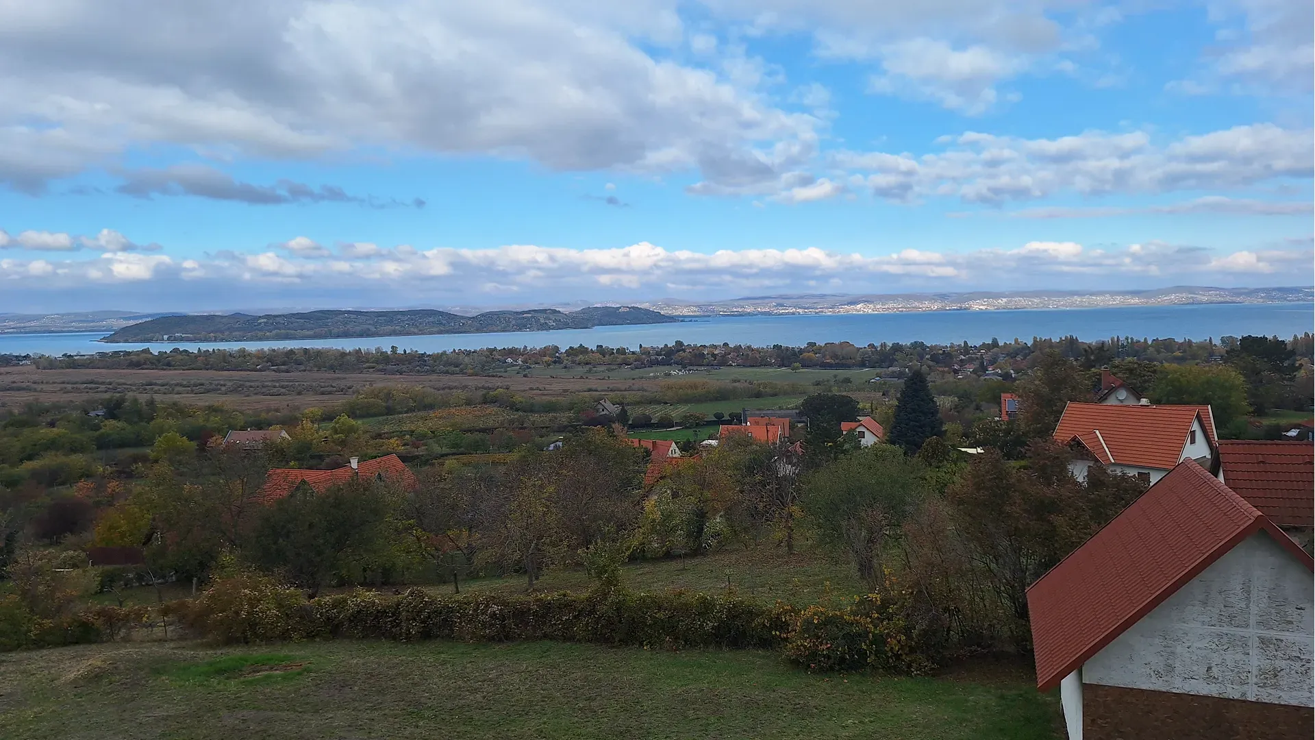 Zamárdii dimbes-dombos